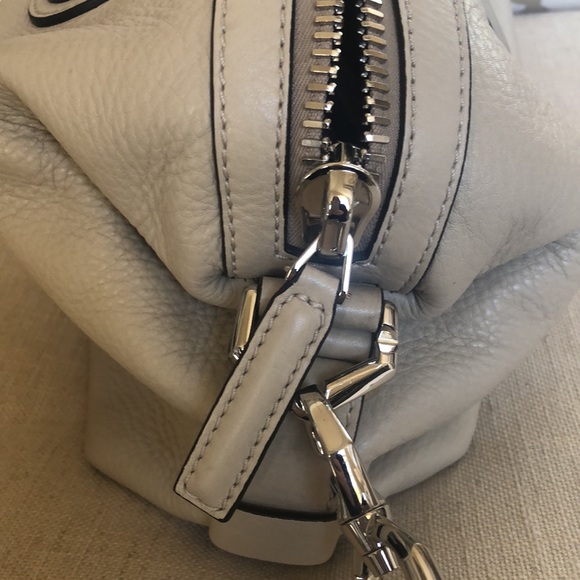 Givenchy Nightengale Tote - Picture 3 of 8